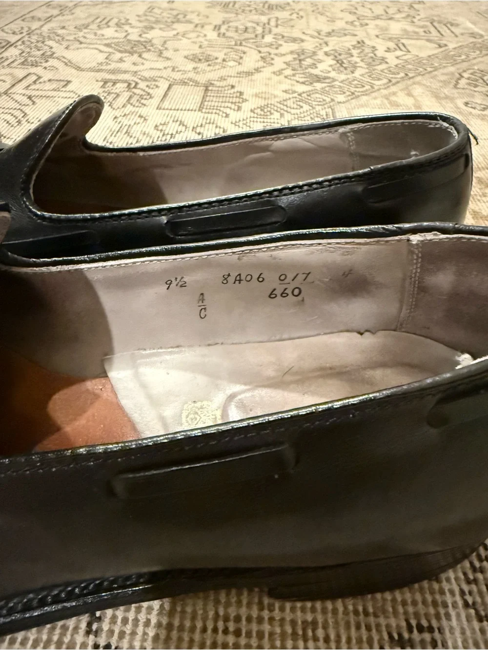 Alden Black Leather Tassel Loafers - 9.5 A/C
